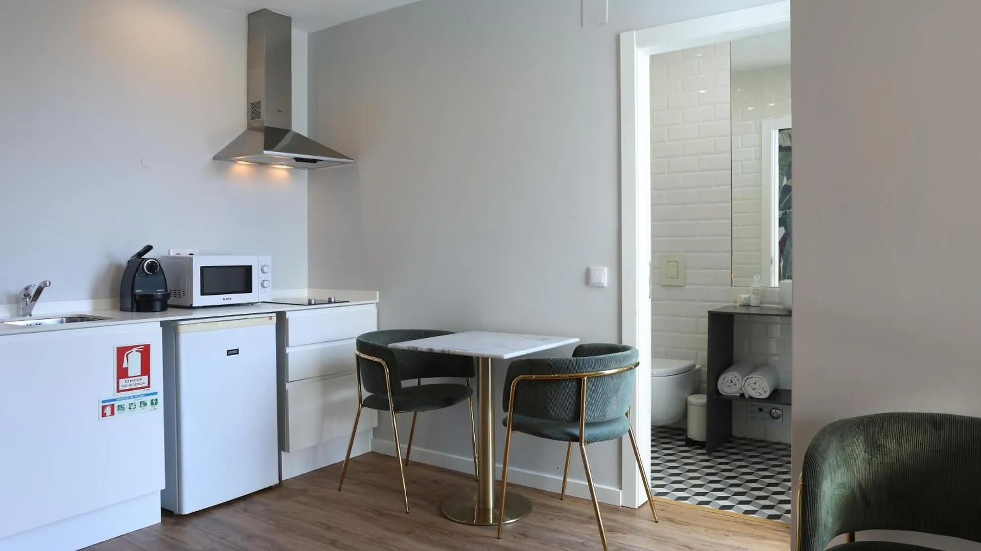 Casa Vela Boutique House Hotel Cascais 4*,  Portugal